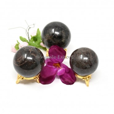 Garnet Spheres