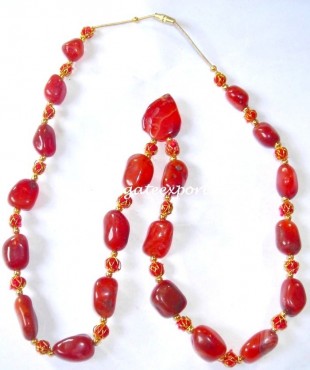 Carnelain 4 Side Beads Necklaces
