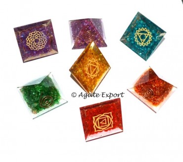 Engraved Chakra Symbol Energy orgone Pyramids