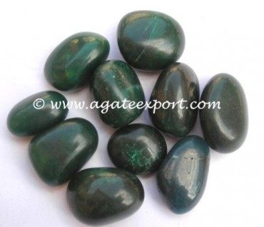 Green Color Dyed Tumble Stones.