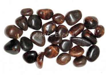 Garnet Tumbled Stones.