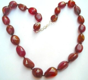 Ruby Onyx Small Tumbled Stone Necklace.