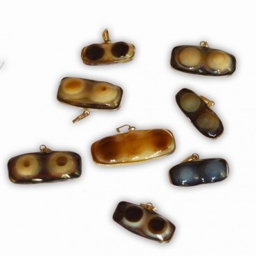 Agate Double Eye Pendants