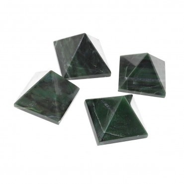 Pirámide de jade verde de la India