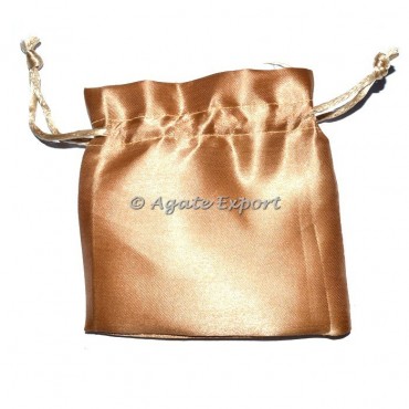 Light Thrid Eyen Satin Pouch
