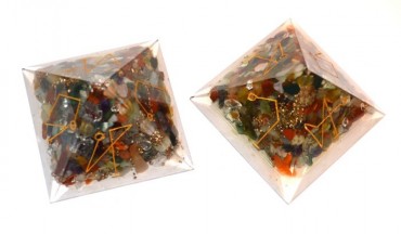 Orgone Pyramids With Arch Reiki Set