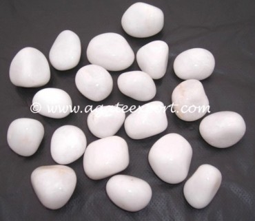 White Agate Tumbled Stone.