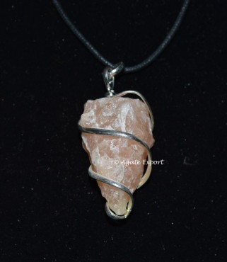 Peach Aventruine Rough Wrap Pendant