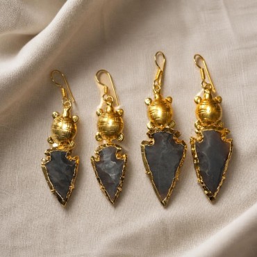 Small Electroplated Agate Arrowheads Earring